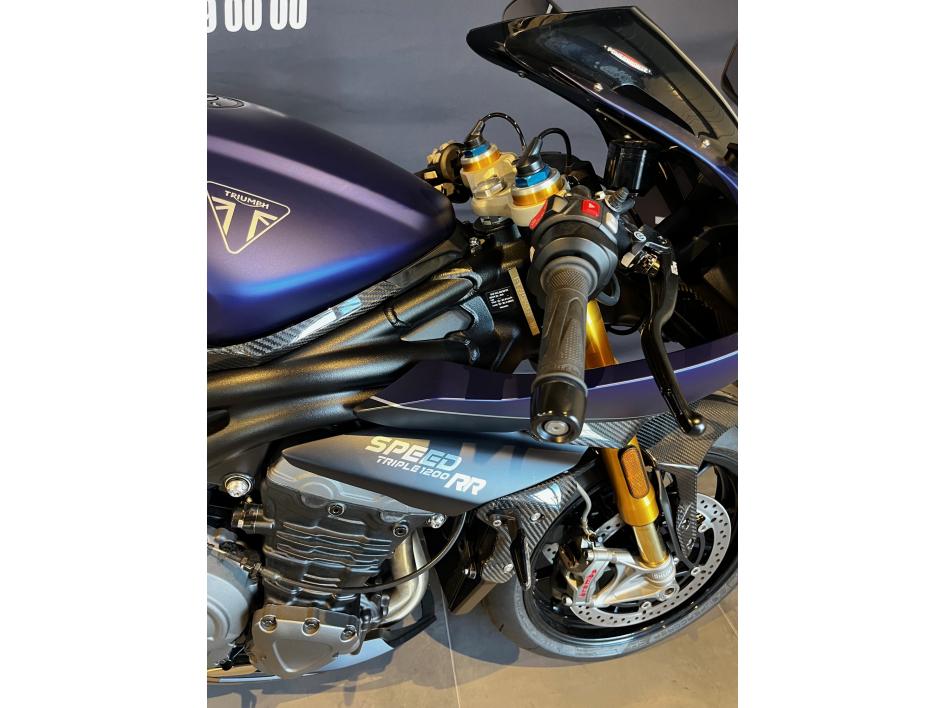 TRIUMPH SPEED TRIPLE 1200 RR