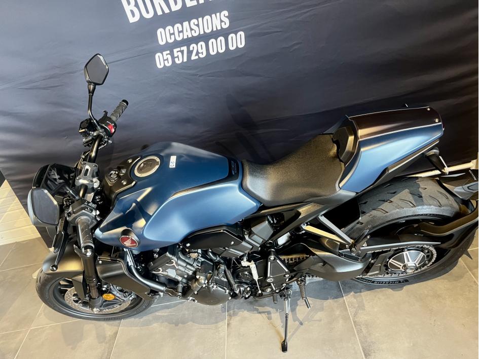 HONDA CB 1000 BLACK EDITION