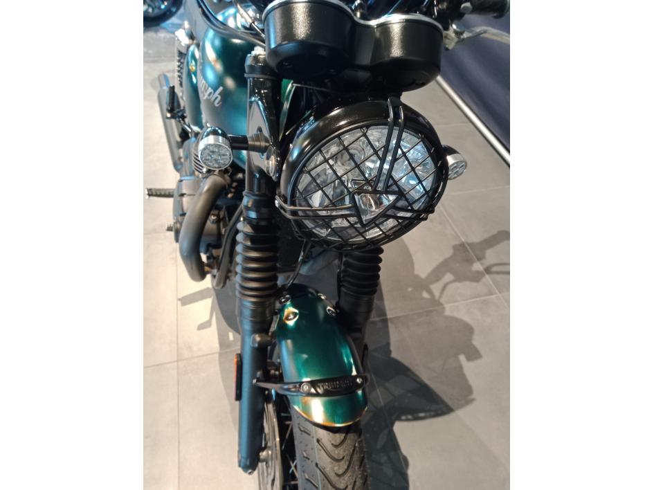 TRIUMPH Bonneville T120 Black