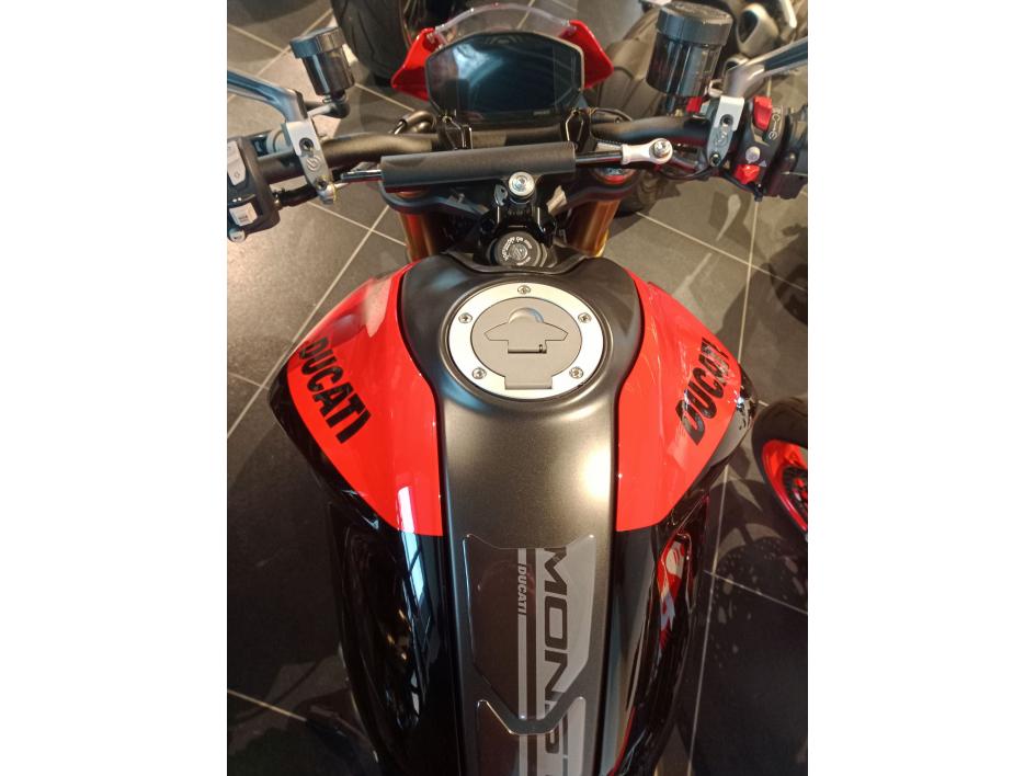 DUCATI MONSTER 937 SP