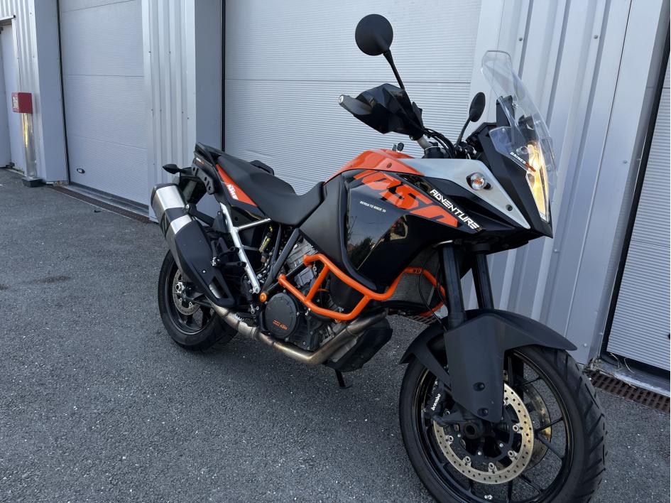 KTM 1050 ADVENTURE