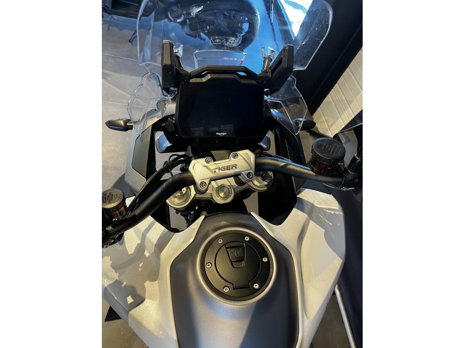 TRIUMPH TIGER 1200 GT PRO