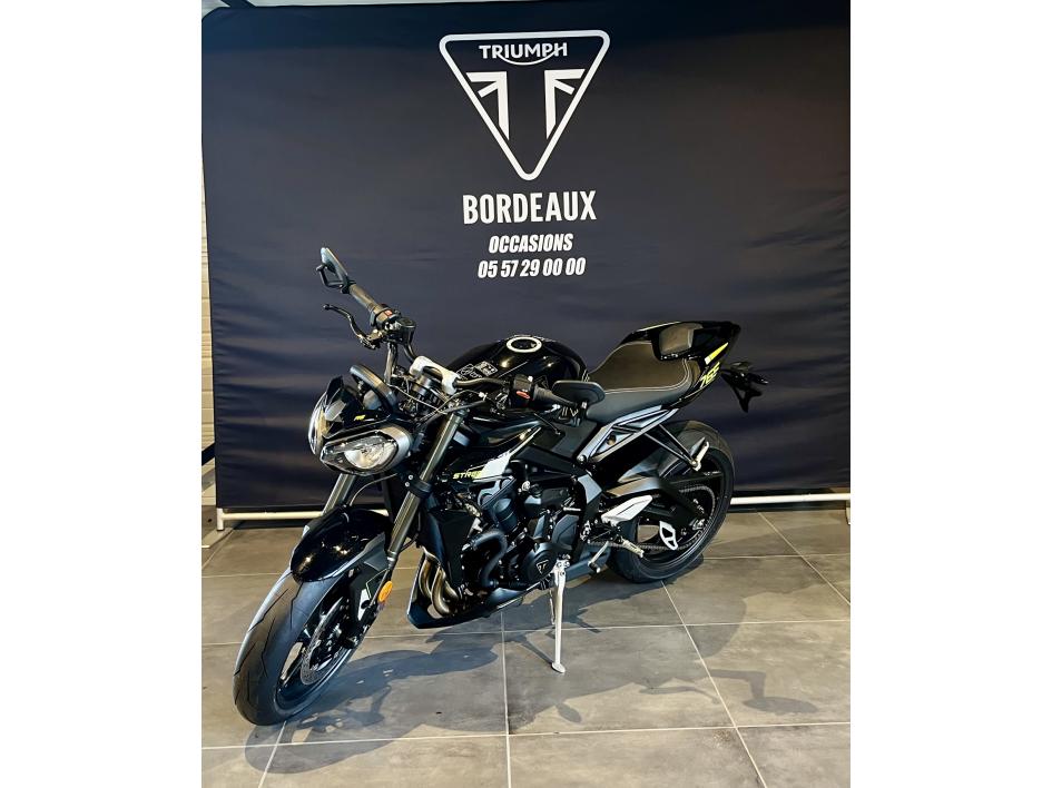 TRIUMPH STREET TRIPLE 765 RS
